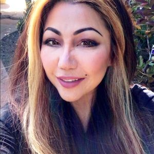 Meet your Posher, Myle